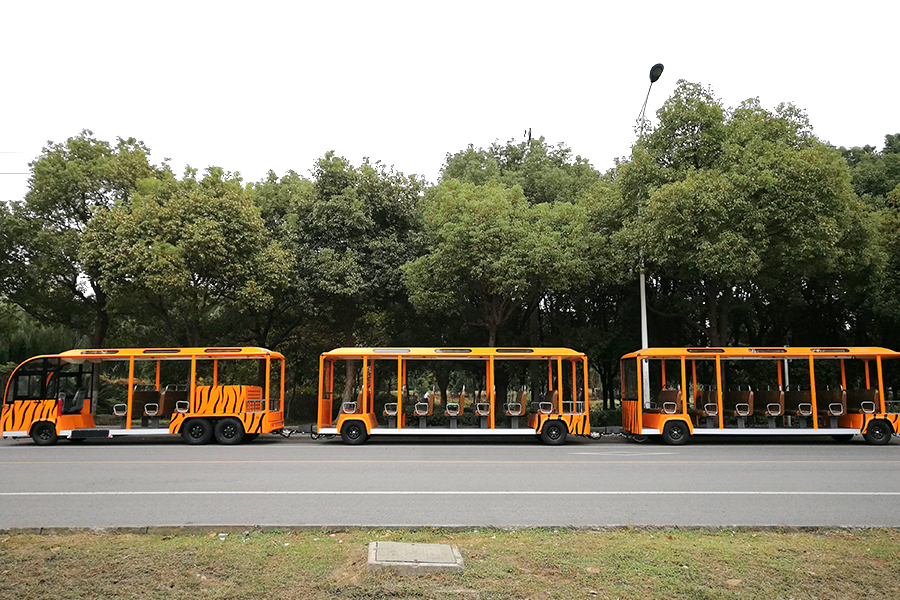 Modelo elétrico aberto tipo I com carro de turismo de seção de reboque