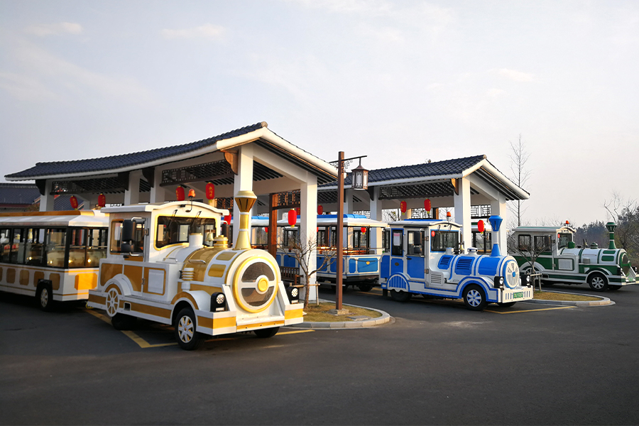 Versão de entrada contínua grande trem turístico sem trilhas