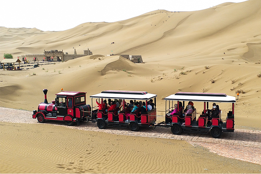 Trem de turismo clássico grande sem trilhos de 20 lugares